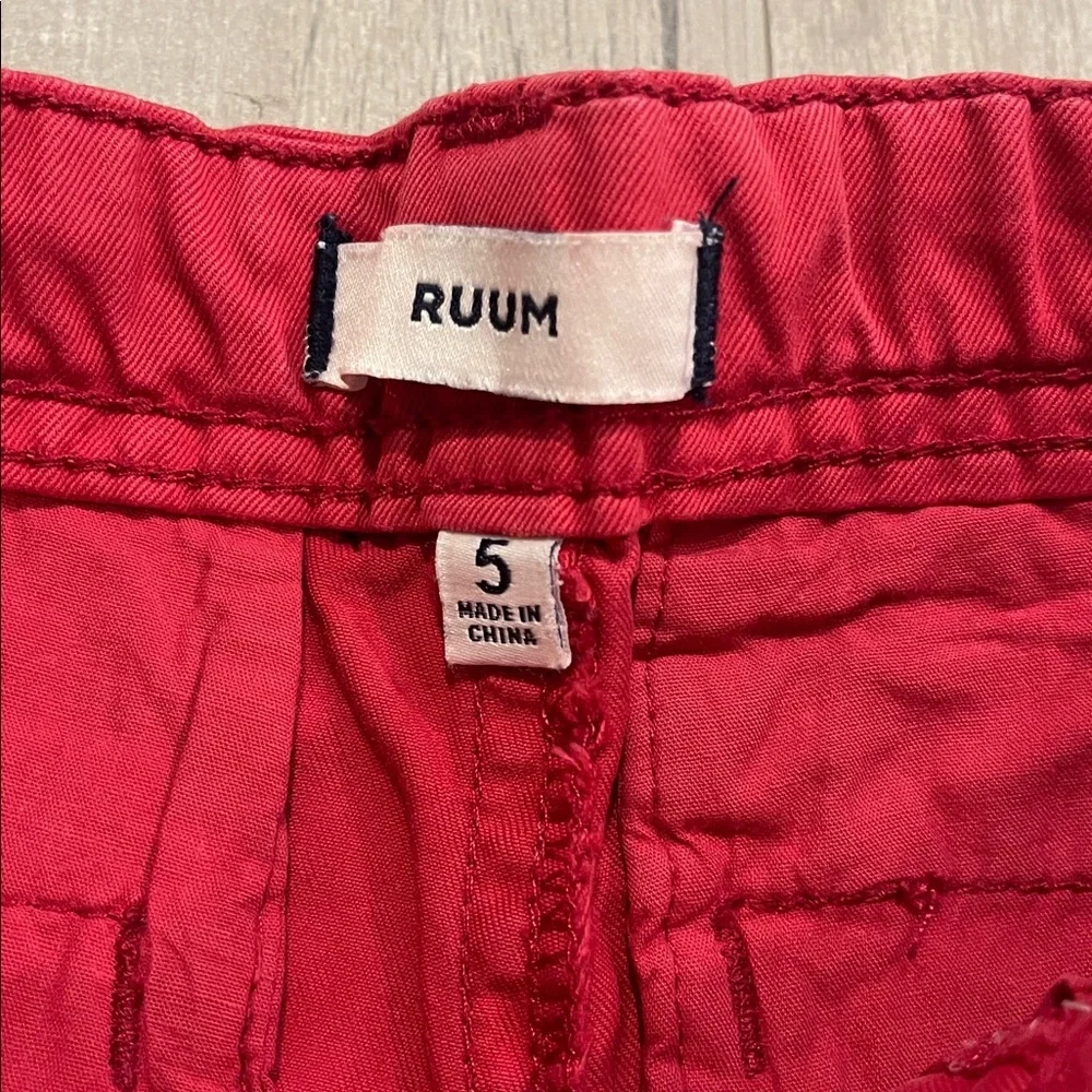 Ruum Kids Boys Red Shorts Size 5Y 100% Cotton